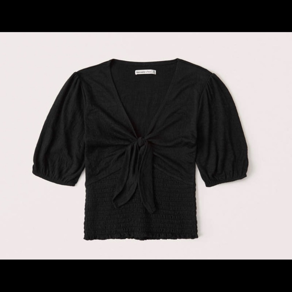 Abercrombie & Fitch black top